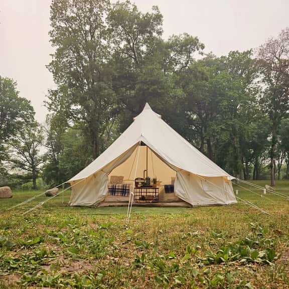 Lovers Lookout Glamp Tent 3 at Big Rock Creek - Image 1