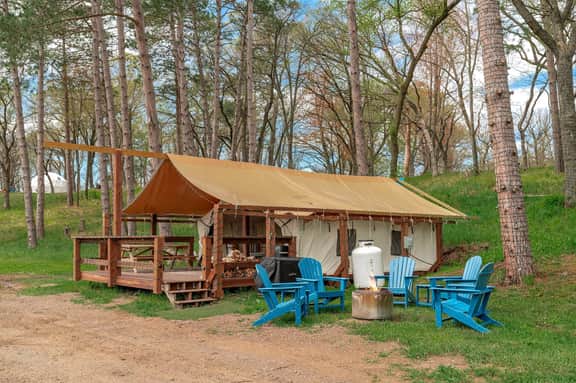 Lakeview Family Tent at Big Rock Creek - Image 4