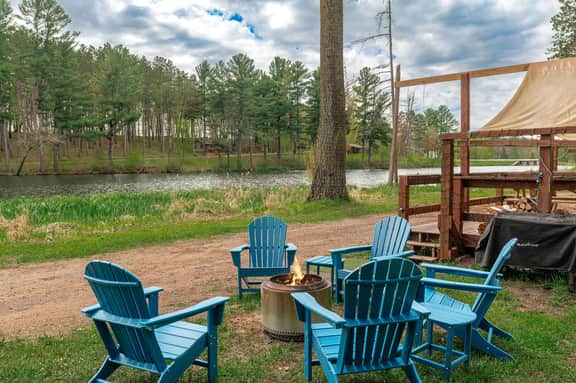 Lakeview Family Tent at Big Rock Creek - Image 5